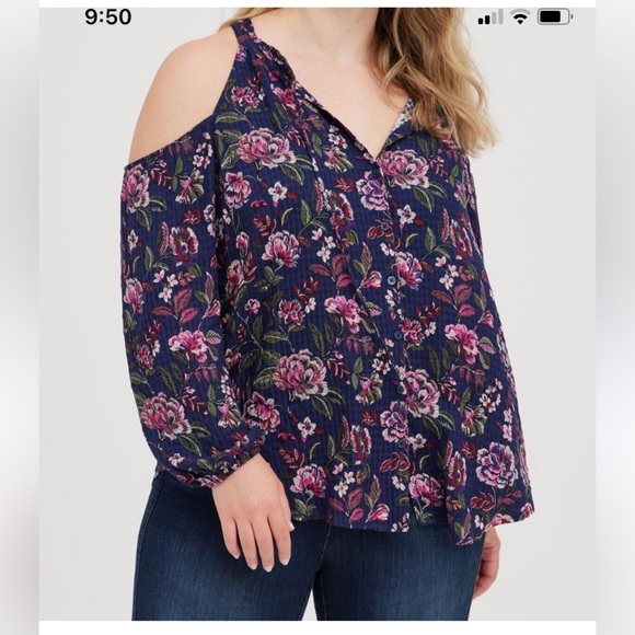 Torrid Crinkle Gauze Cold Shoulder Button Front Top Navy Blue 3X - Picture 1 of 9